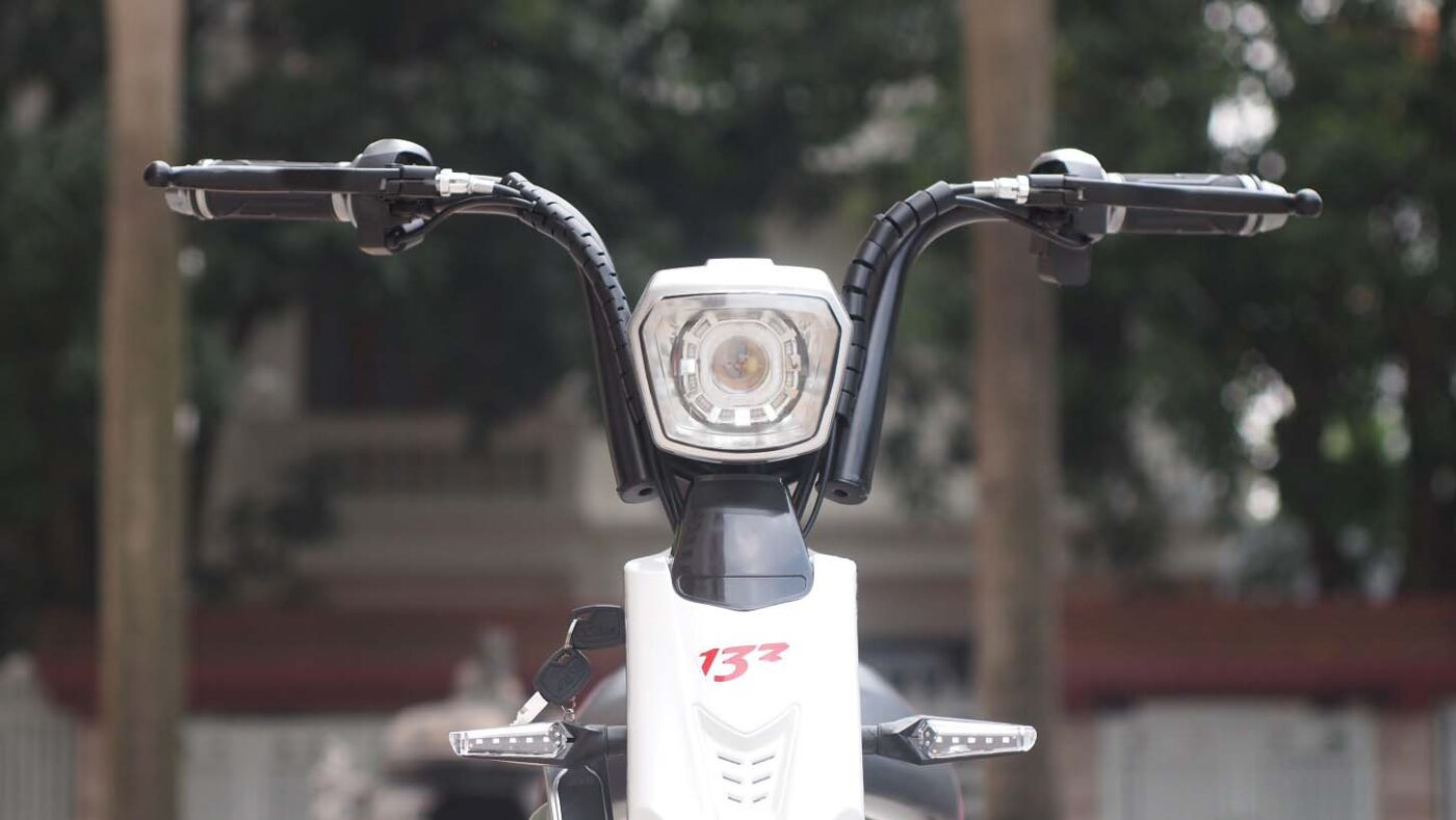 Đầu xe đạp điện M133 Aima DS