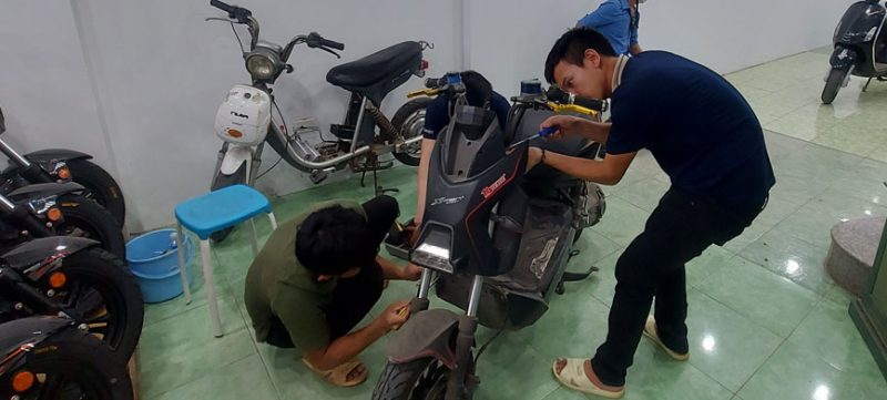 Học sửa xe điện vinfast klara a2